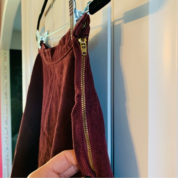 American Apparel Maroon Corduroy Twirl Circle Cotton Skater Mini Skirt | Medium - Picture 3 of 7